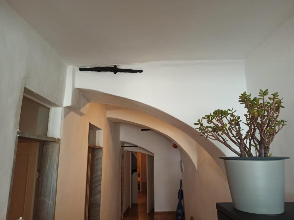 Porta Dei Vacca Casa Di Pre' Citra 23 23 Gênes